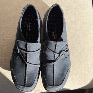 Clarks Wave Walk Women's Navy Loafers